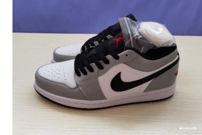 1 Grey 030 553560 Low Jordan Light Smoke 1029